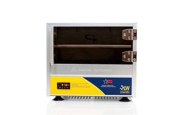 10 liter microbiological incubator – digital LED display front view
